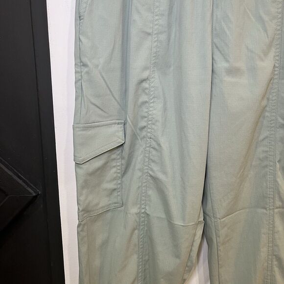 Yogalicious Mint Green Trekki Commuter Outdoor Cargo Joggers Size Medium - Picture 3 of 8